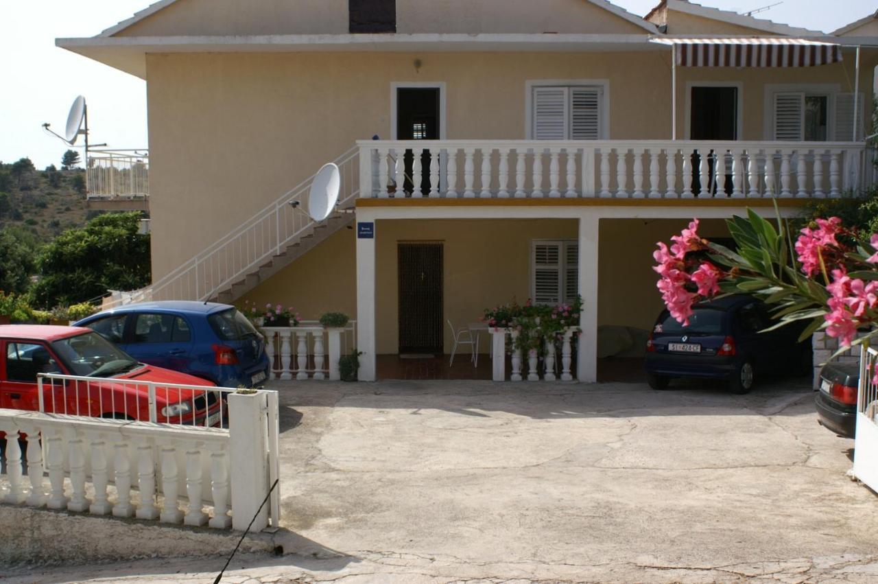 Apartments By The Sea Grebastica, Sibenik - 4207 Exterior foto
